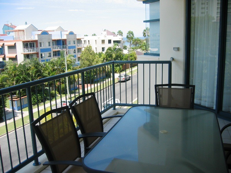 Alexandra Headland QLD 4572