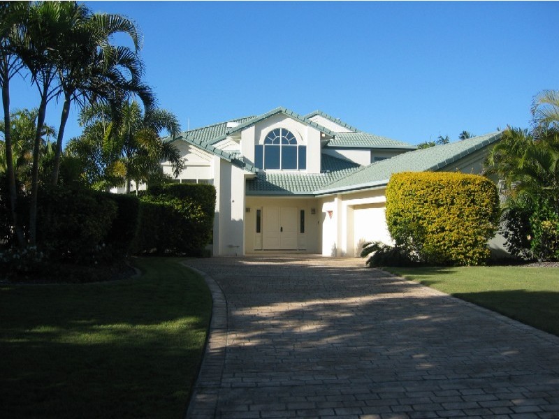 2 Minyama Island, Minyama QLD 4575