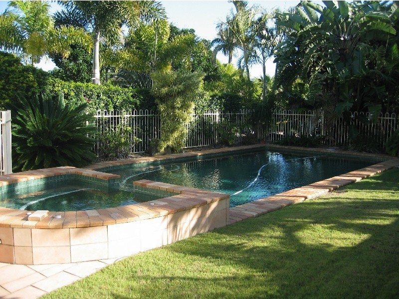 2 Minyama Island, Minyama QLD 4575