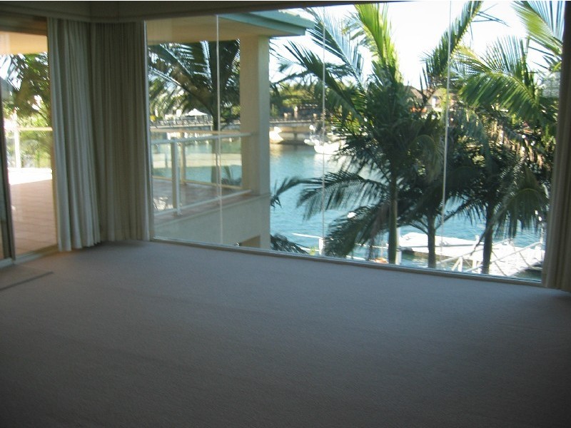 2 Minyama Island, Minyama QLD 4575