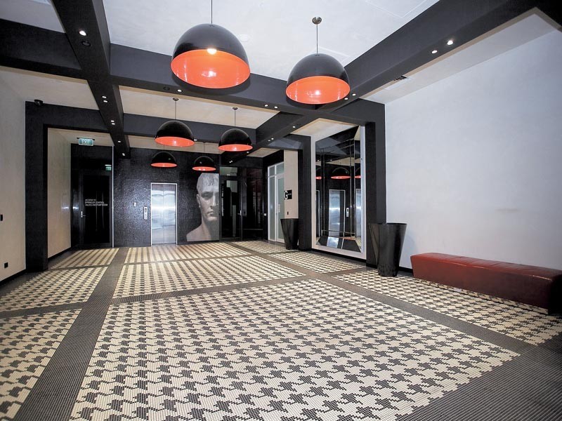 215 / 9  Commercial Road, Melbourne VIC 3000