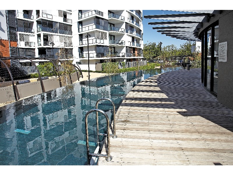 215 / 9  Commercial Road, Melbourne VIC 3000