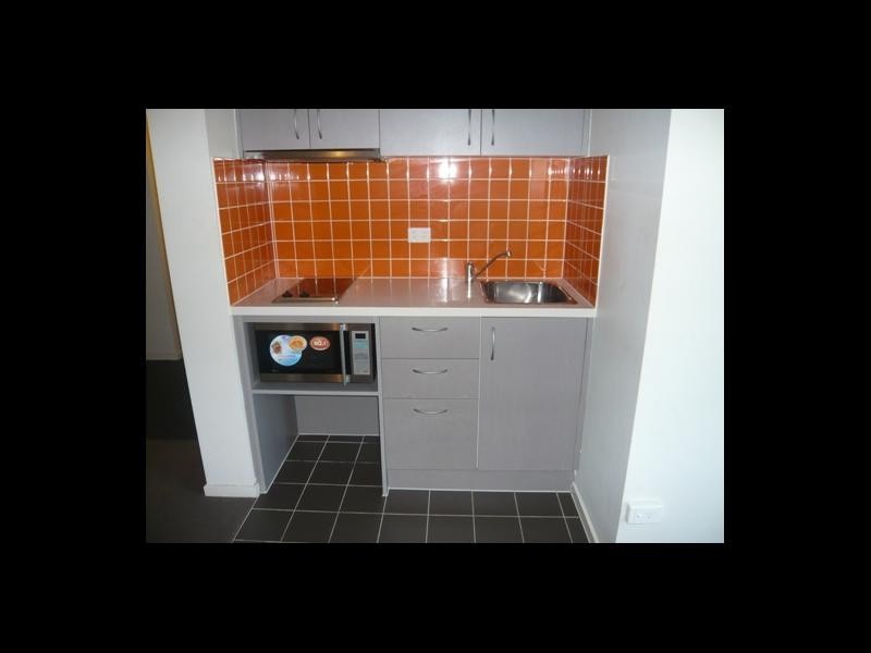 13/15 Hawthorn Rd, Caulfield VIC 3162