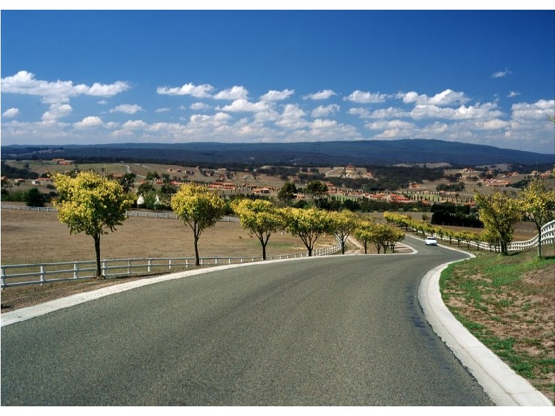 535 Valley Drive, Hidden Valley, Wallan VIC 3756