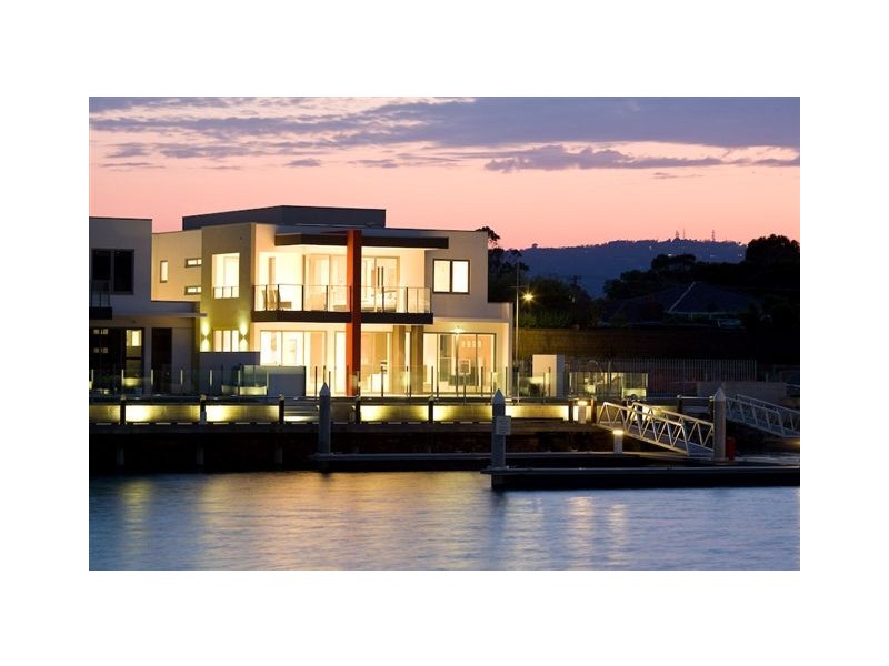 Lot 70 Northpoint, Clipper Quay, Martha Cove, Safety Beach VIC 3936