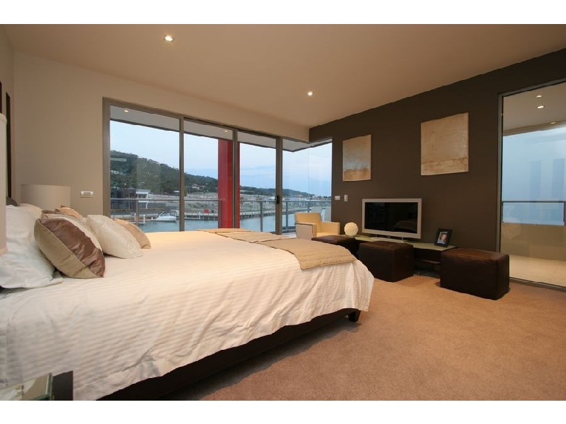 Lot 70 Northpoint, Clipper Quay, Martha Cove, Safety Beach VIC 3936