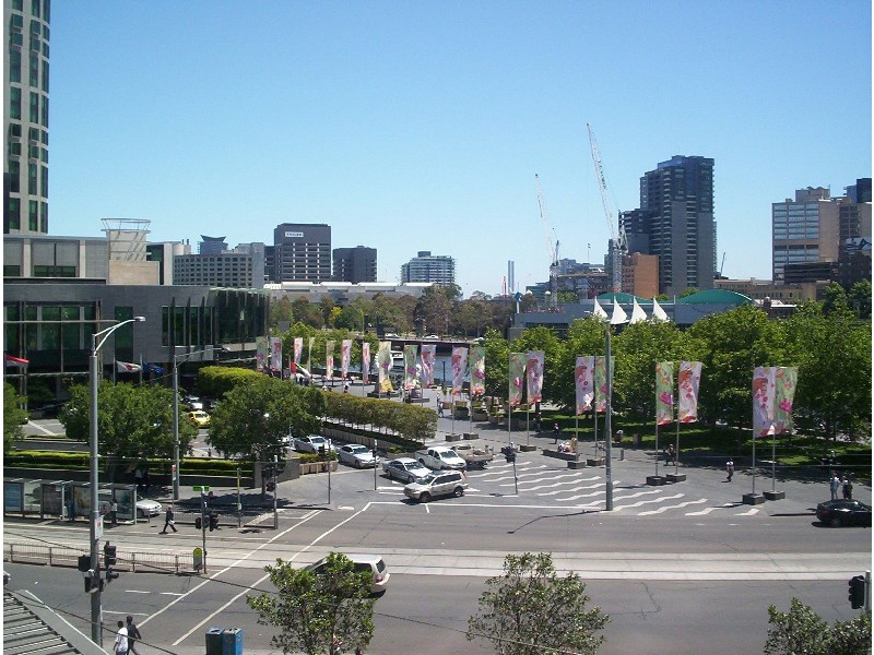 319 / 1 Queensbridge Square, Southbank VIC 3006