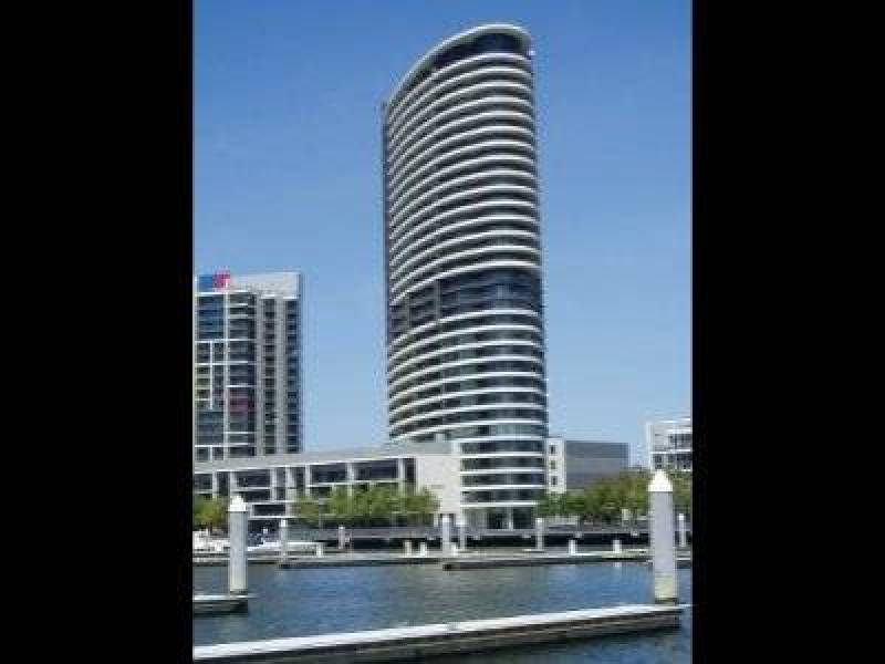 604 / 70 Lorimer Street, Docklands VIC 3008
