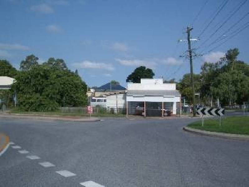 40 & 42 and 12 Kent Street & Flinders Streets, Gladstone QLD 4680