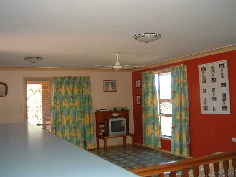 1631 Bracewell Road, Mount Larcom QLD 4695