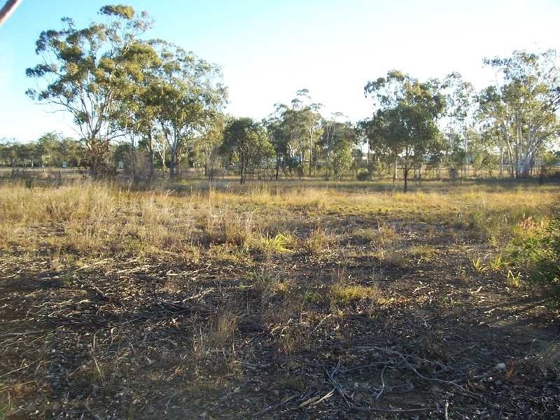 16 Gentle Annie Road, Ambrose QLD 4695