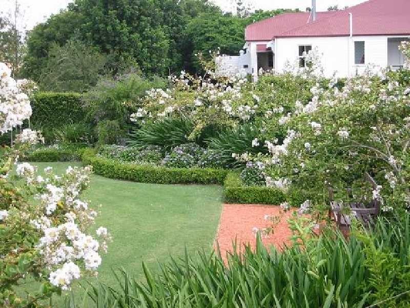 139 Wallaby Track, Mount Larcom QLD 4695