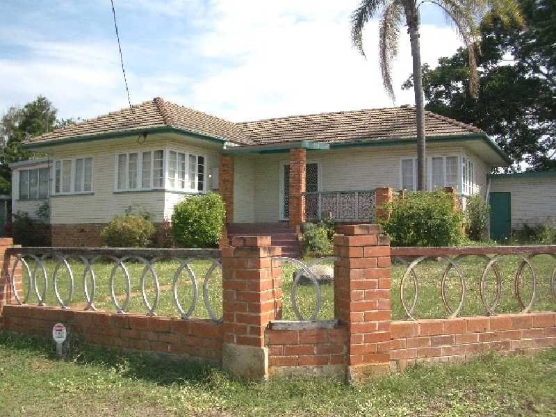 24 Boles Street, Gladstone QLD 4680