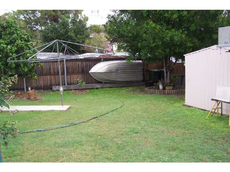 15 Emporer Street, Gladstone QLD 4680