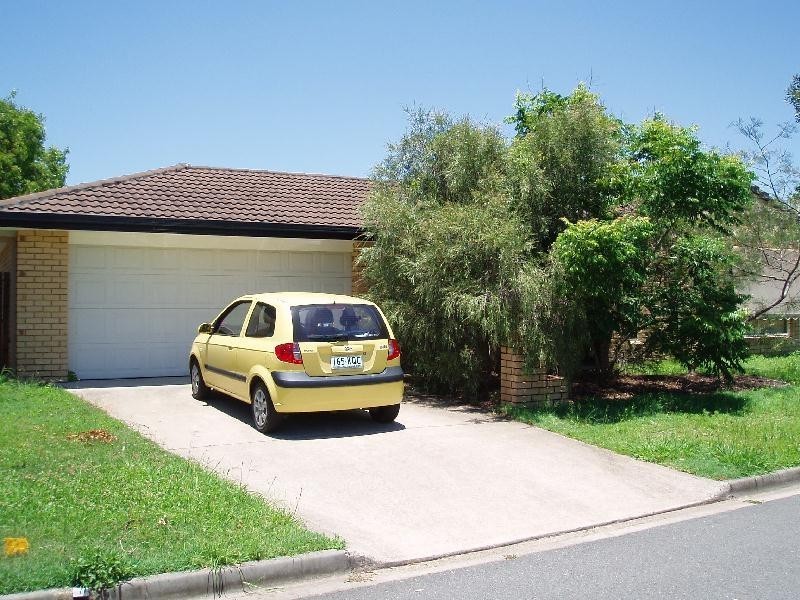 15 THOMS AVE, Boondall QLD 4034