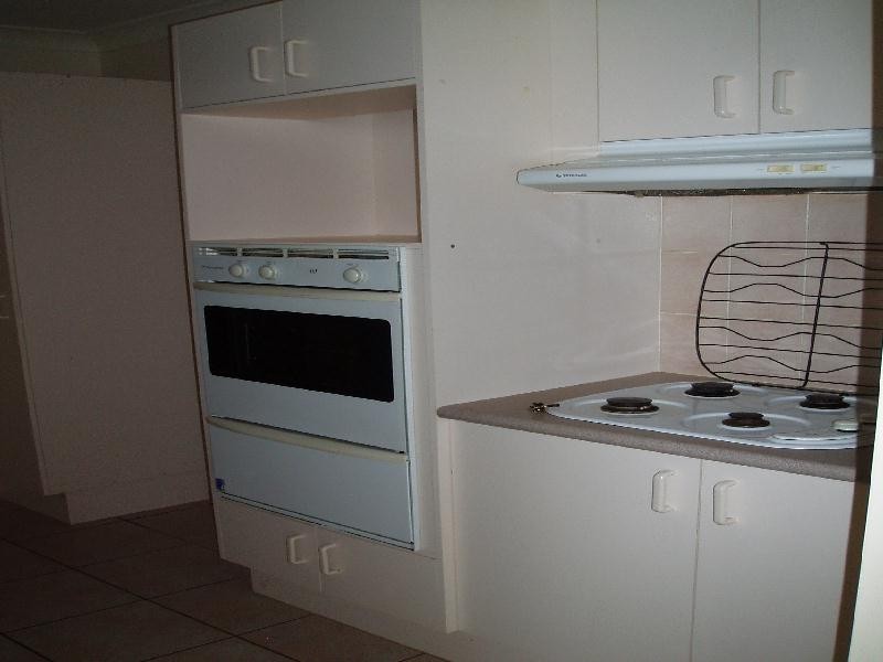 15 THOMS AVE, Boondall QLD 4034