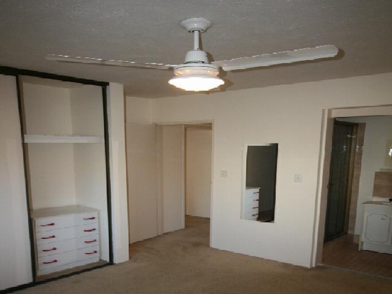 1/225 BONNEY AVE, CNR NORMAN PDE, Clayfield QLD 4011