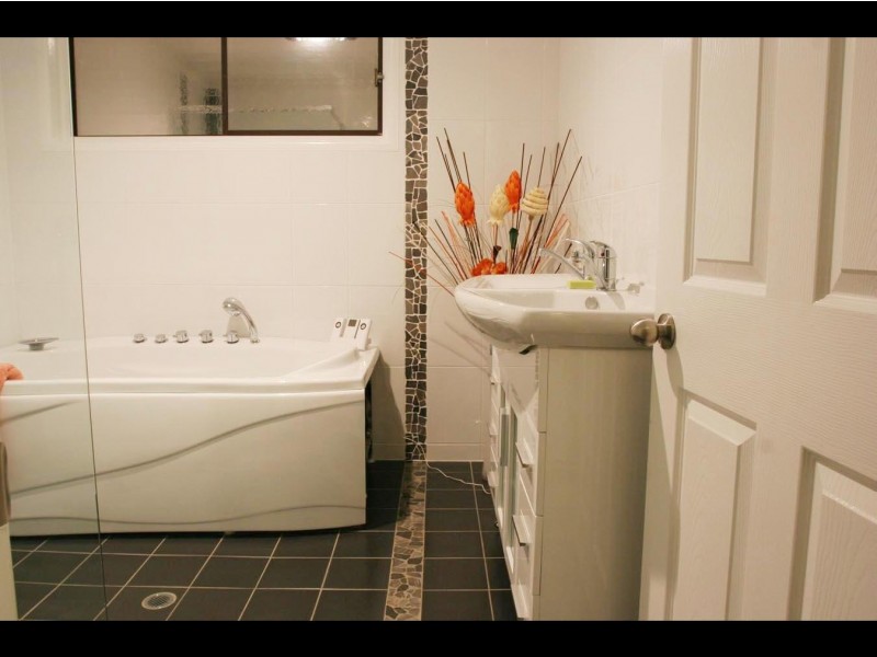 Wavell Heights QLD 4012