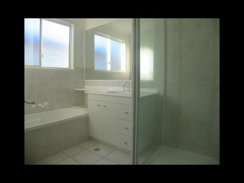 33A STATION AVENUE, Northgate QLD 4013