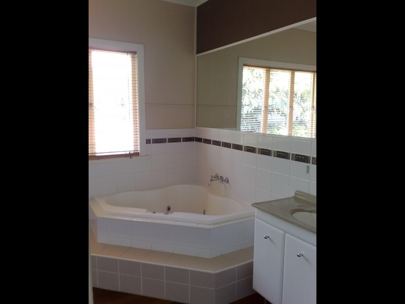 Clayfield QLD 4011