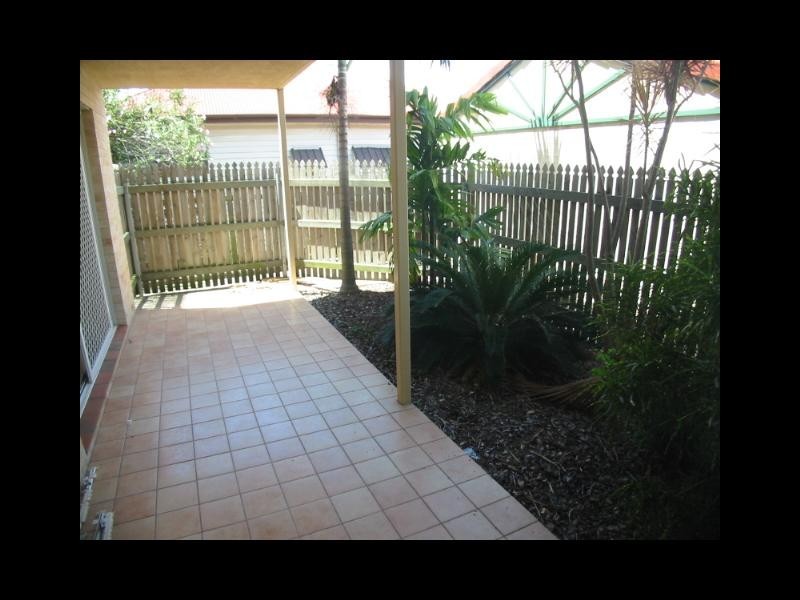 1/45 Oliver St, Nundah QLD 4012
