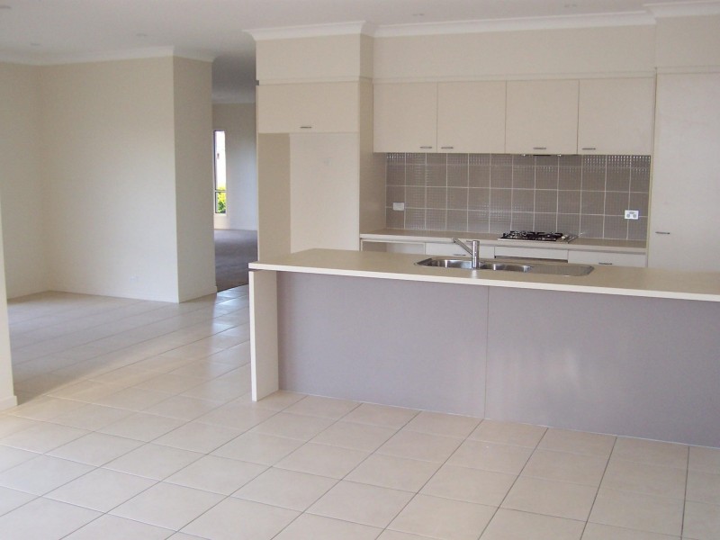 9 GREENWICH DRIVE, Carseldine QLD 4034