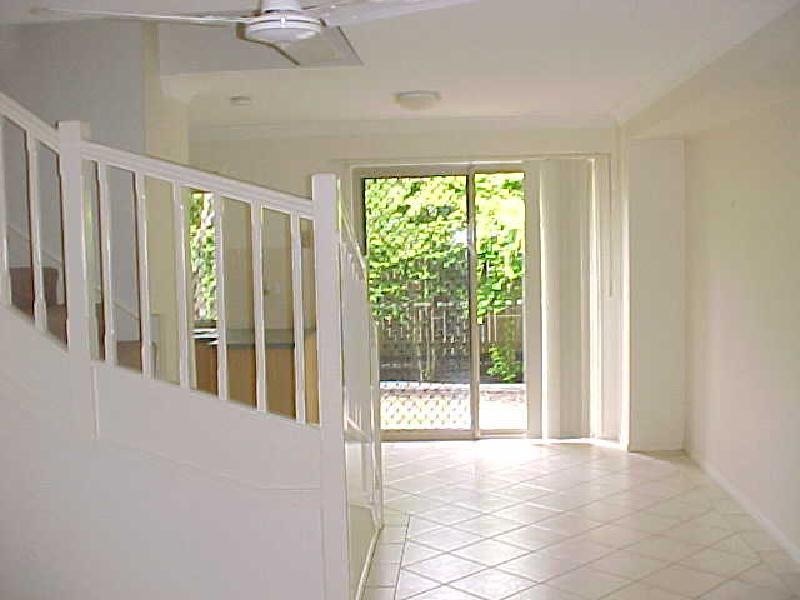 4/20 BROOKFIELD ROAD, Kedron QLD 4031