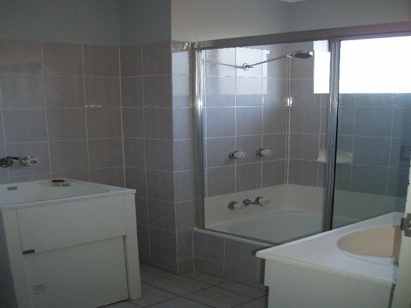 Wavell Heights QLD 4012