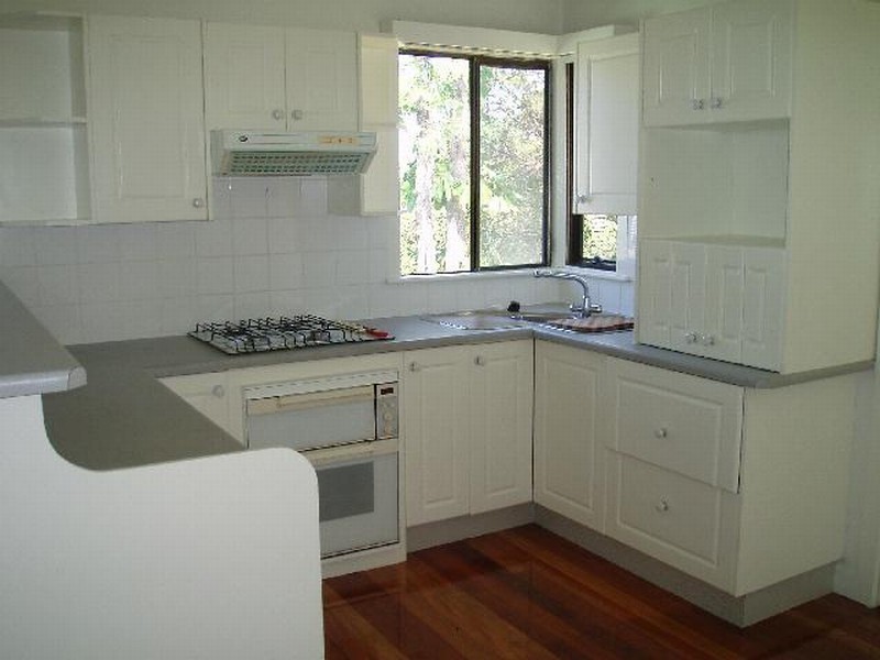 6 HANDCROFT STREET, Wavell Heights QLD 4012