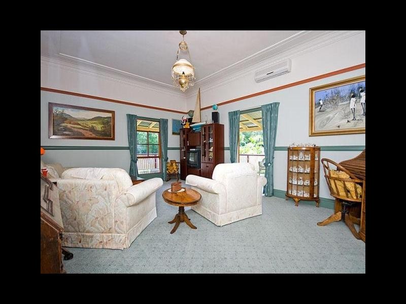 85 Main Avenue, Wavell Heights QLD 4012