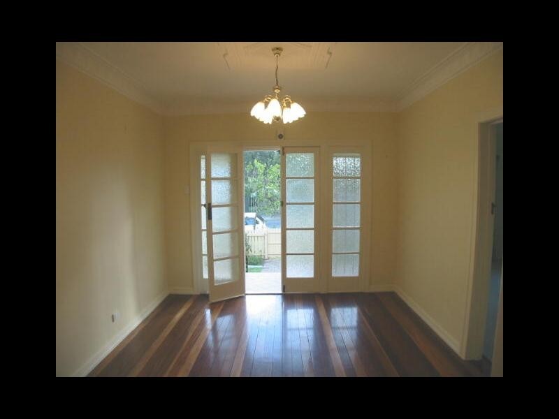 18 FLOWER STREET, Northgate QLD 4013