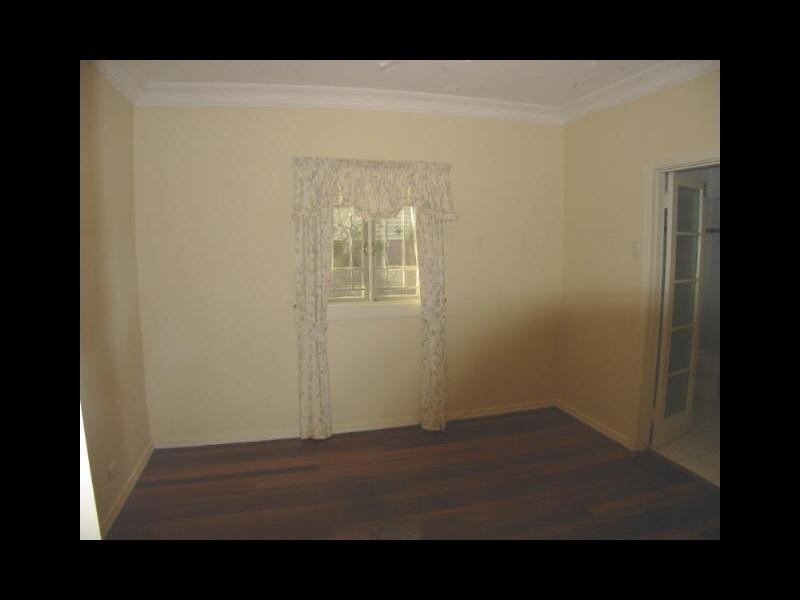 18 FLOWER STREET, Northgate QLD 4013