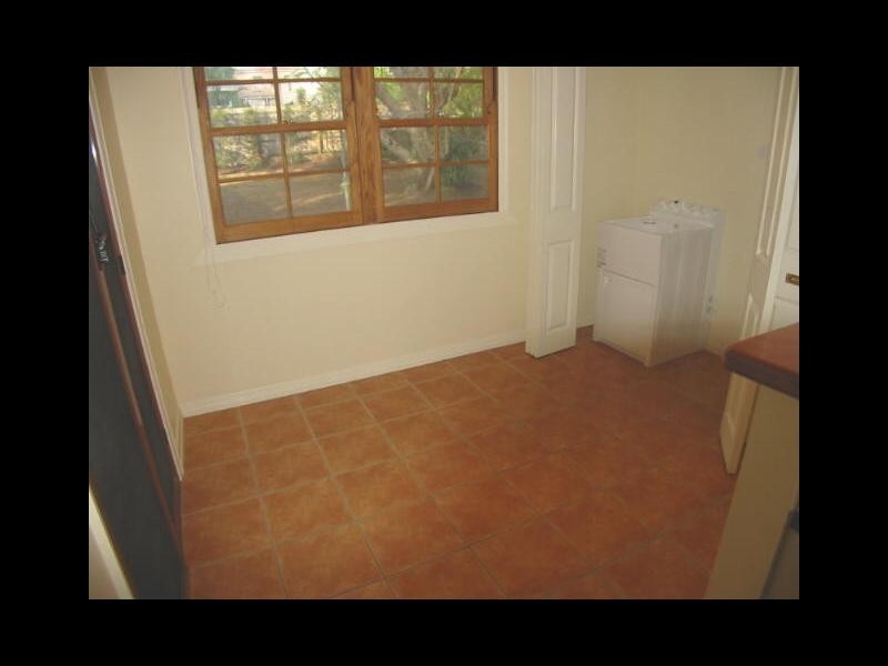 18 FLOWER STREET, Northgate QLD 4013