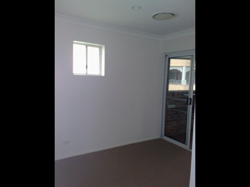 5/12 LITTLE STREET, Albion QLD 4010