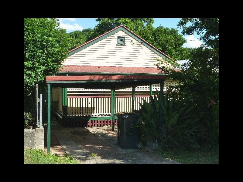 Wavell Heights QLD 4012