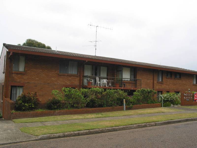 1 ‘Bahai’ 47-49 Ronald Avenue, Shoal Bay NSW 2315