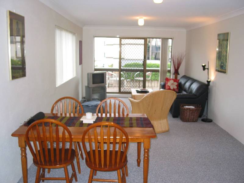 1 ‘Bahai’ 47-49 Ronald Avenue, Shoal Bay NSW 2315