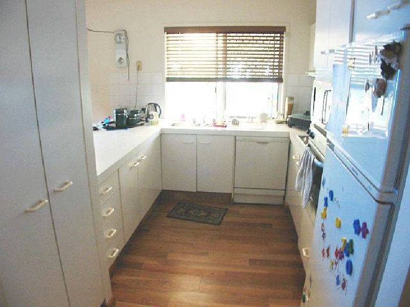 1 Crampton Court, Parkwood QLD 4214