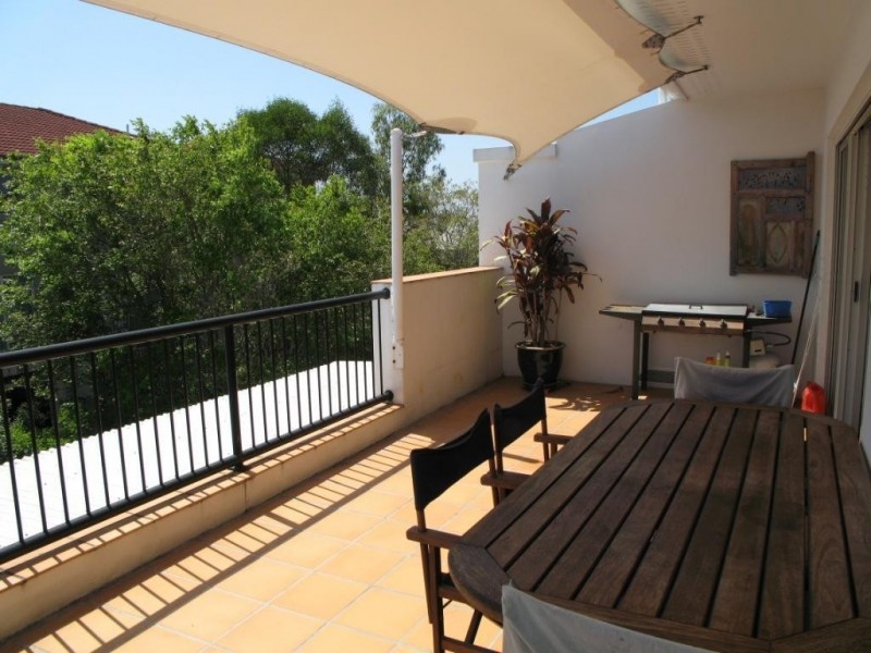 11/32-36 LISSNER STREET, Toowong QLD 4066