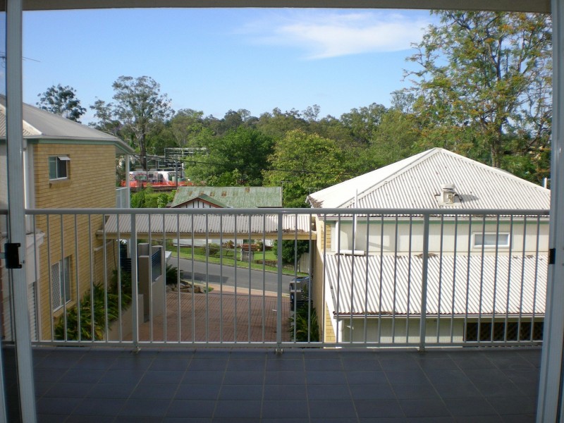 Taringa QLD 4068