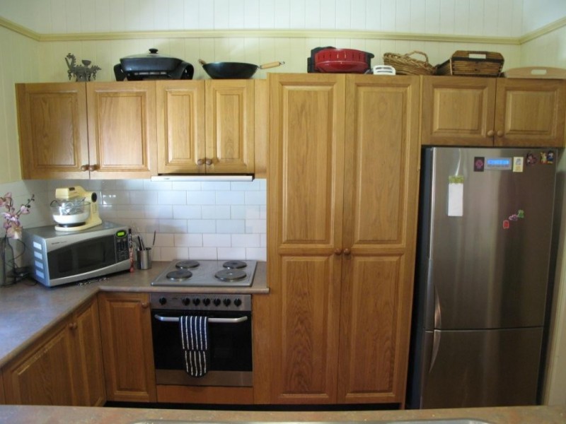 22 IVY STREET, Toowong QLD 4066