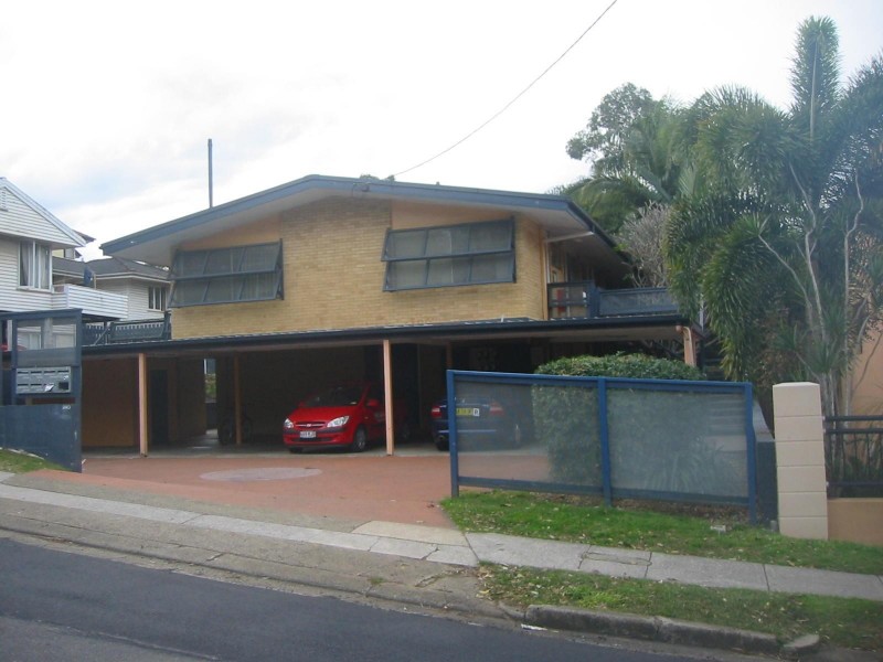 4B/240 CARMODY RD, St Lucia QLD 4067