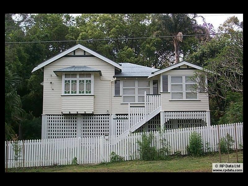 35 ELIZABETH ST, Toowong QLD 4066
