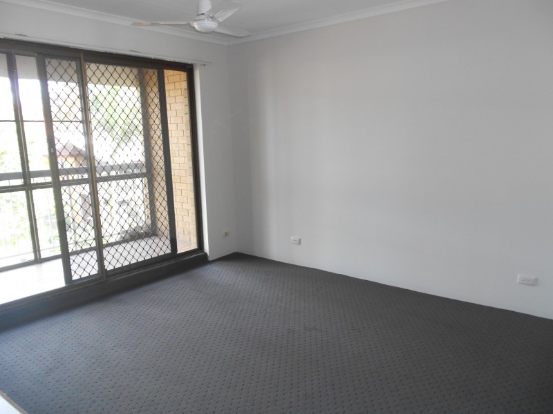 10/18 VINCENT STREET, Indooroopilly QLD 4068