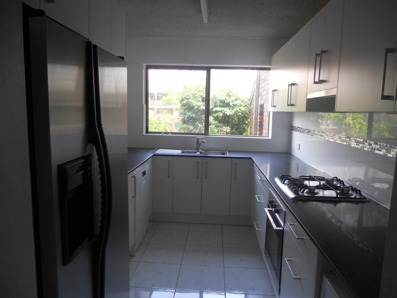 2/19 Maryvale Street, Toowong QLD 4066