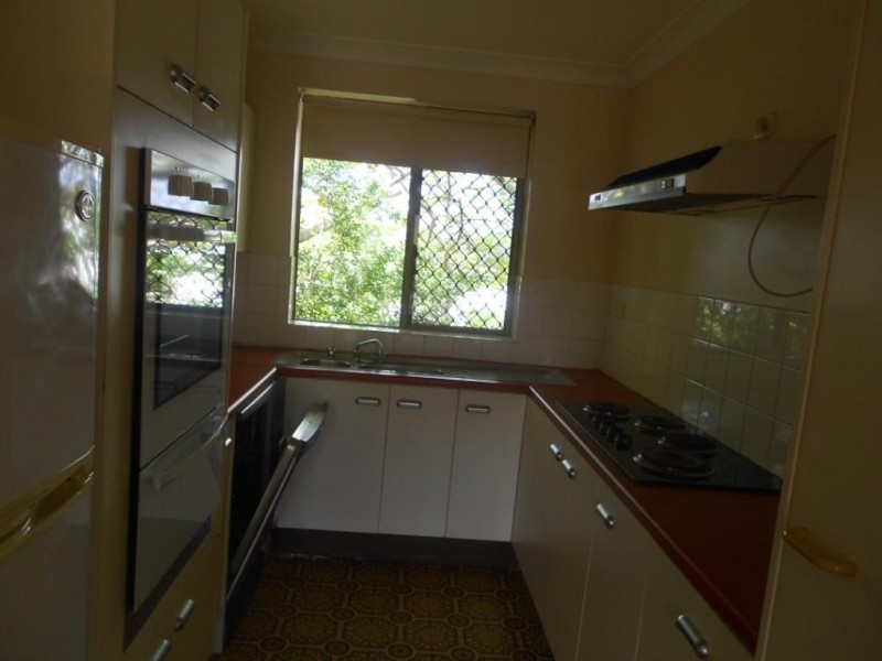 12/5  ADA ST, Taringa QLD 4068