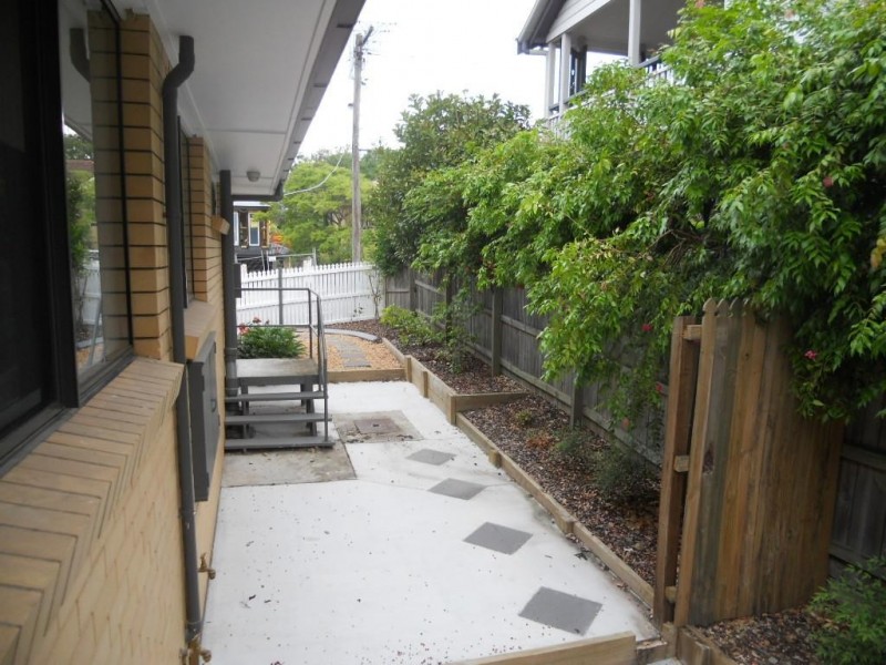 2/140 ARTHUR TERRACE, Red Hill QLD 4059