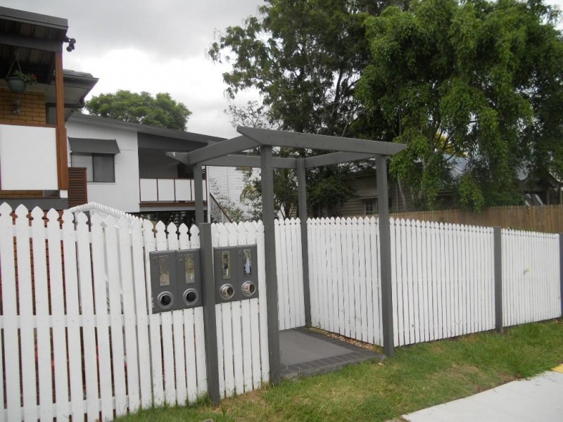 2/140 ARTHUR TERRACE, Red Hill QLD 4059