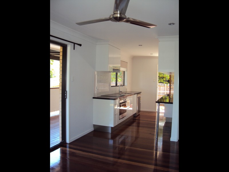 1/140 ARTHUR TCE, Red Hill QLD 4059