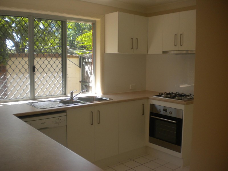 2/1 Augustus St, Toowong QLD 4066